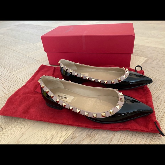 Valentino Garavani Rockstud Ballerina Flats - Picture 3 of 3